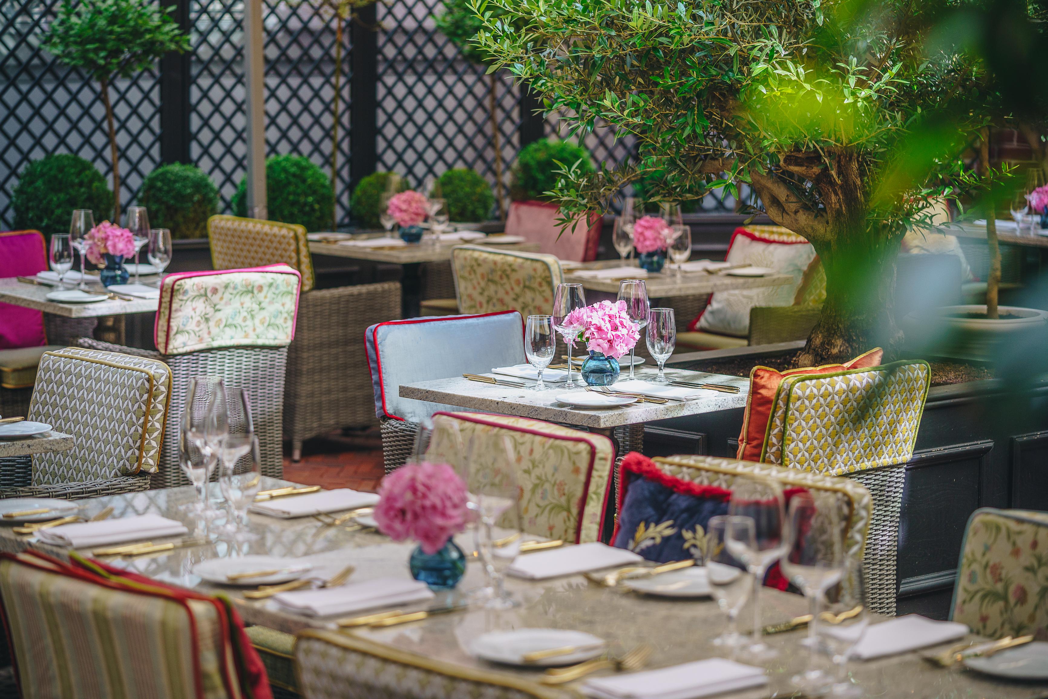 バッフレダ ラグジュアリー ホテル クラクフ Mギャラリー エクステリア 写真 The Terrace at The Ivy